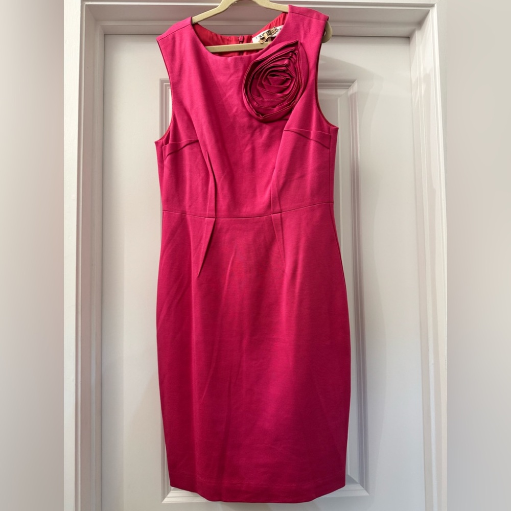 Elegant Rose Pink Trina Turk Sleeveless Dress